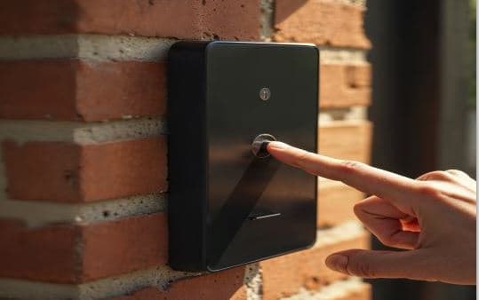 11살 소년, ‘벨 누르고 도망’ 장난 치다 총격으로 사망