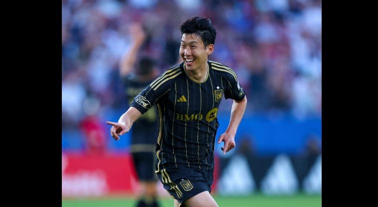 손흥민, LAFC 이적 후 첫 골… 환상 프리킥 