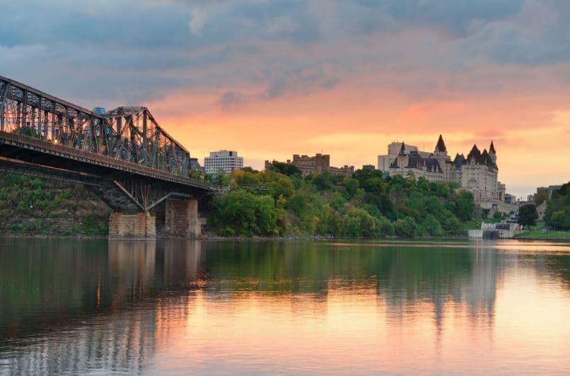 토론토 제친 ‘캐나다에서 가장 살기 좋은 대도시' 1위는?