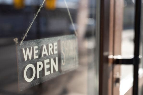 2025 캐나다 추수감사절, 여는 곳과 닫는 곳