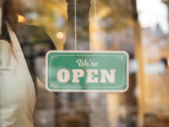 시빅 홀리데이(Civic Holiday) 여는 곳과 닫는 곳