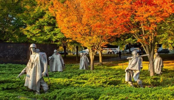 한국전쟁 '캐나다 참전용사 감사 오찬 및 기념품 전달식' 개최