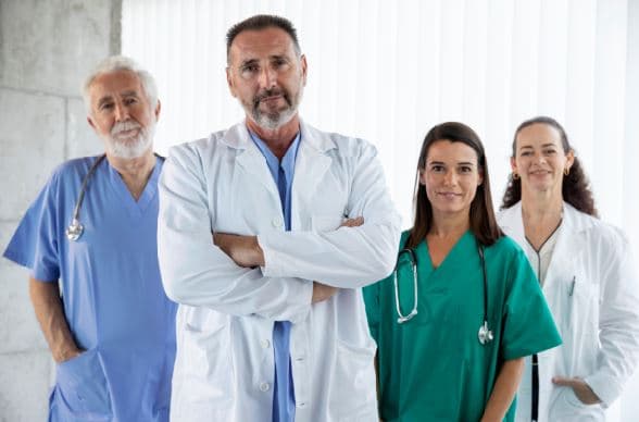 온타리오주, 4년 이내에 모든 주민에게 가정의 제공