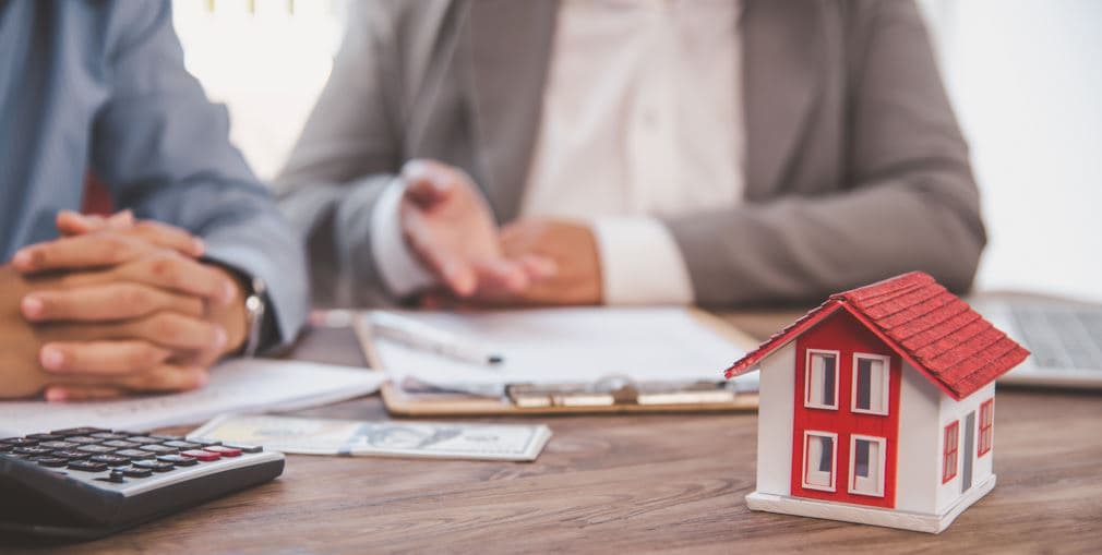 캐나다 내집 장만 계획이 있다면 '차량 할부'도 신중해야