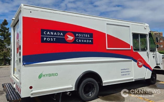 캐나다우체국, 파업 끝나고 산타도 복귀 “올해 답장 받는다”