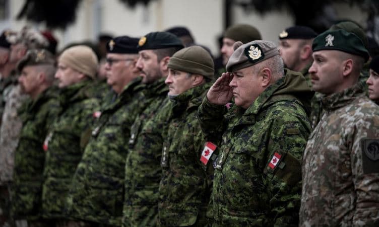 캐나다군 입대까지 평균 271일…지원자 절반 중도 포기