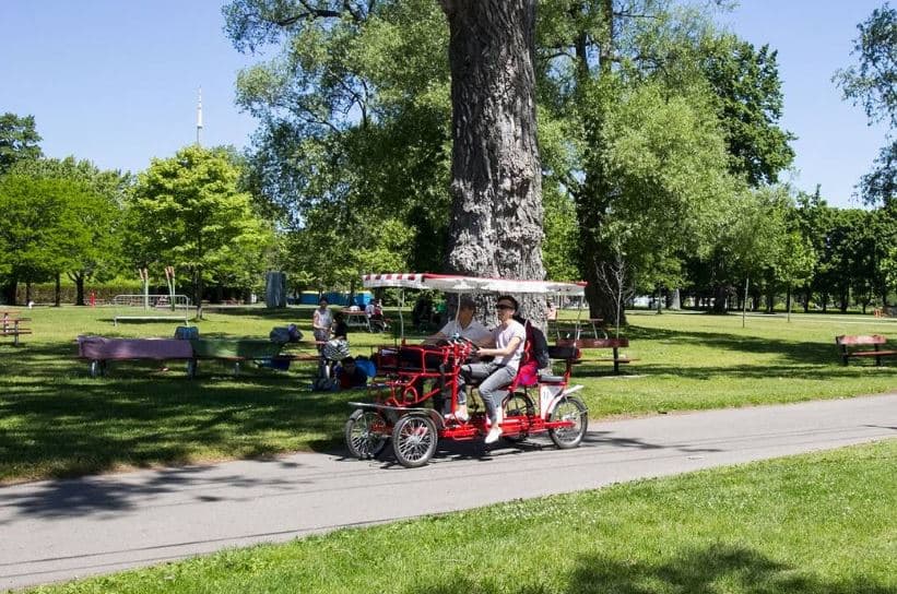 자전거로 떠나는 도심속 자연 '토론토 아일랜드' 여행