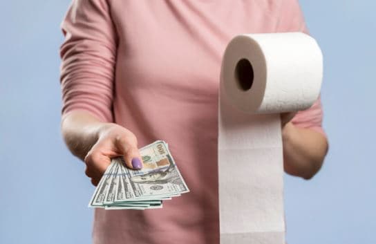 미, 캐나다산 목재 관세 부메랑…계란 이어 화장지 대란 오나