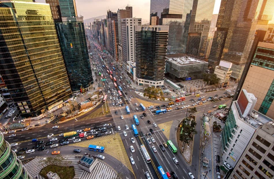 한국 공무원 '철밥통 문화' 사라지나?