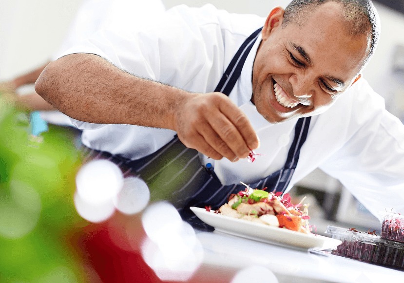 "맛있는 음식을 저렴하게"⋯토론토 '서머릴리셔스' 시작