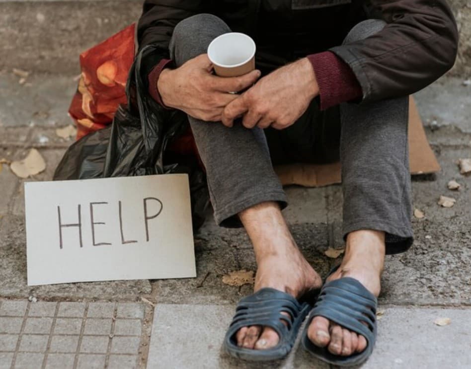 재정 압박으로 이토비코교회 난민 구호활동 중단