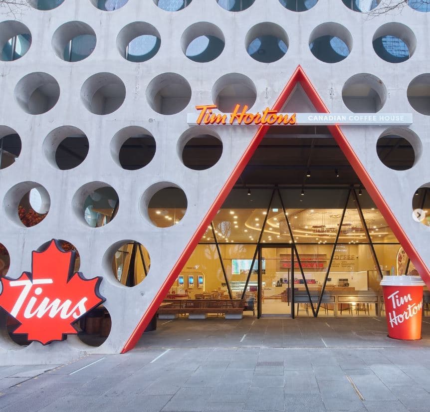 팀홀튼 신논현점 오픈' 강남상륙작전 과연 성공할까?