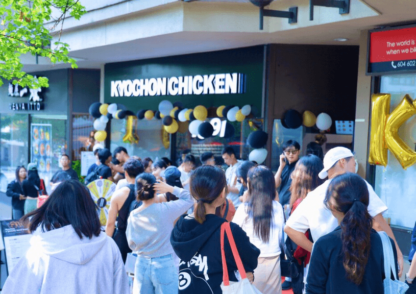 교촌치킨, 캐나다 진출⋯밴쿠버에 첫 매장 개점