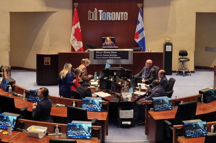 토론토 시의회, 올해 예산안 통과 '재산세 6.9% 인상'