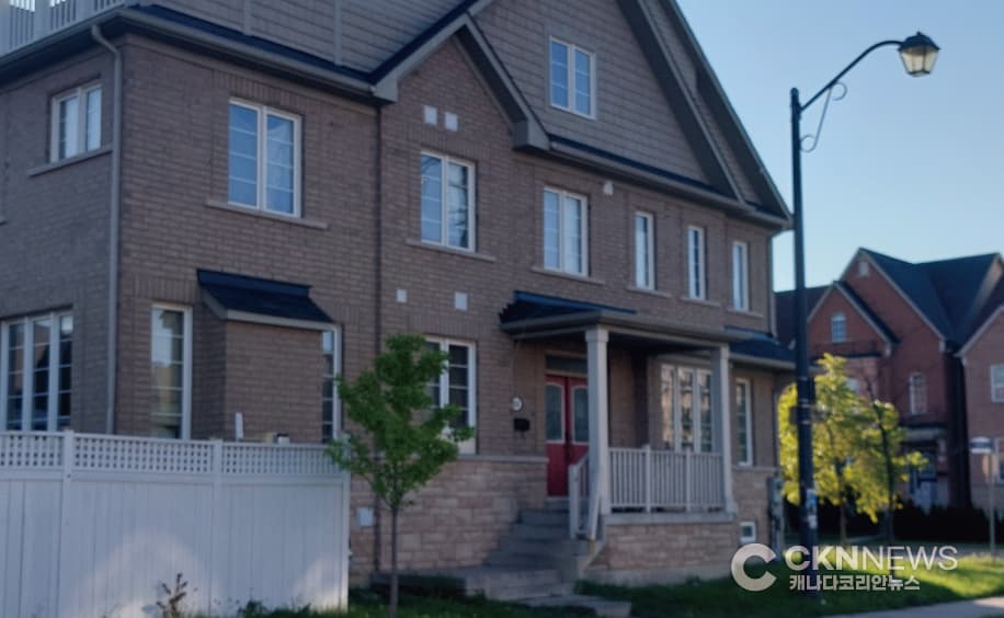 토론토 아파트, 콘도 임대료 "밴쿠버 바짝 추격"