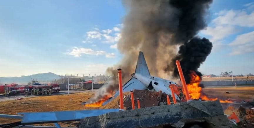 [속보] 전남 무안공항 여객기 추락사고 … 사망 85명 [2보]