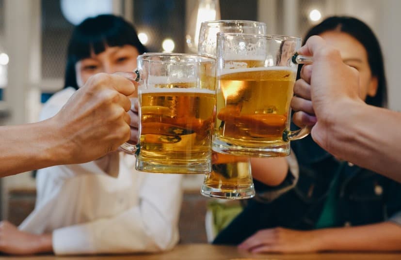 고물가에 한국 직장인들 '퇴근 후 맥주 한잔은 사치'