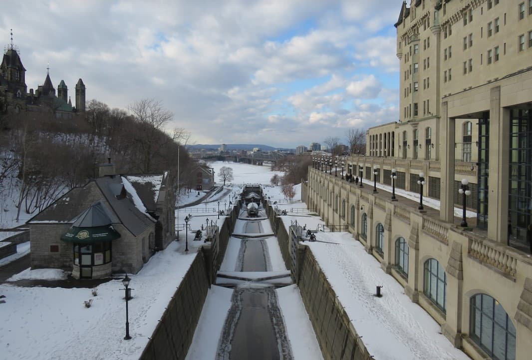 오타와 리도운하 야외 스케이트장 개장