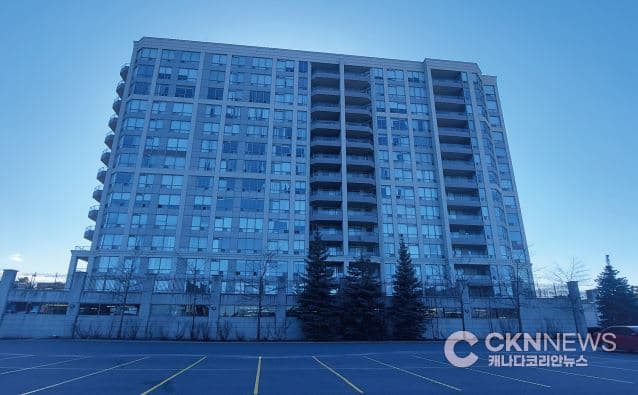 토론토 주택시장 망가뜨리는 금융 자산가들 "임대료 44% 더 부과"