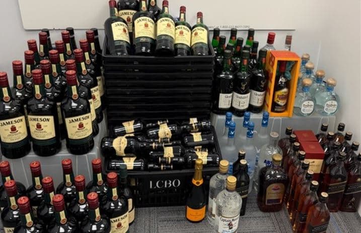 노스욕 주택서 ‘130만달러 규모, 도난주류 유통 조직’ 체포