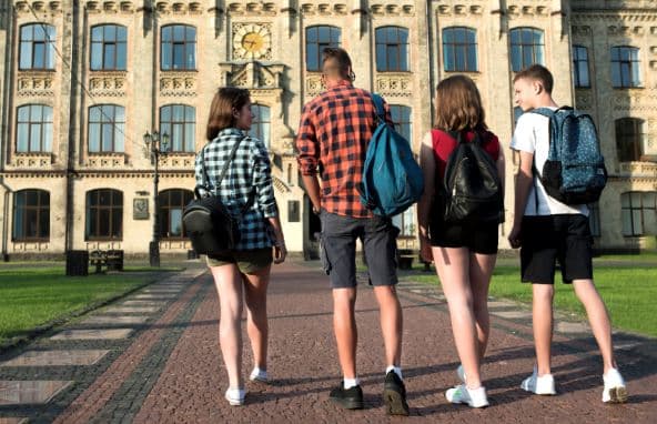 캐나다 PGWP 변경 ‘유예’… 대상 전공 총 1,095로 증가