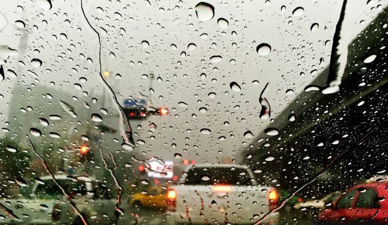 토론토 한겨울에 폭우주의보 발령 … 도로 침수 우려