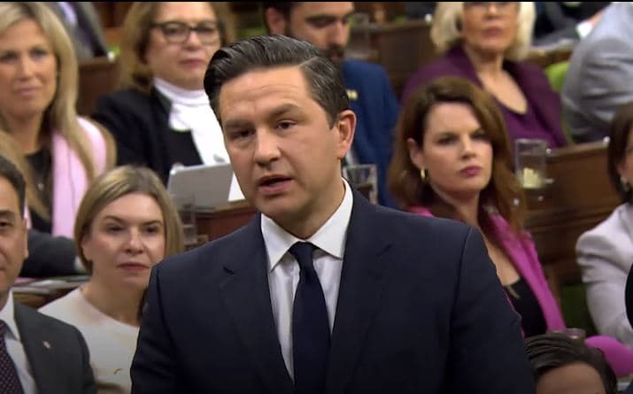 4월 탄소세 인상 "캐나다 정치권 대립 격화"