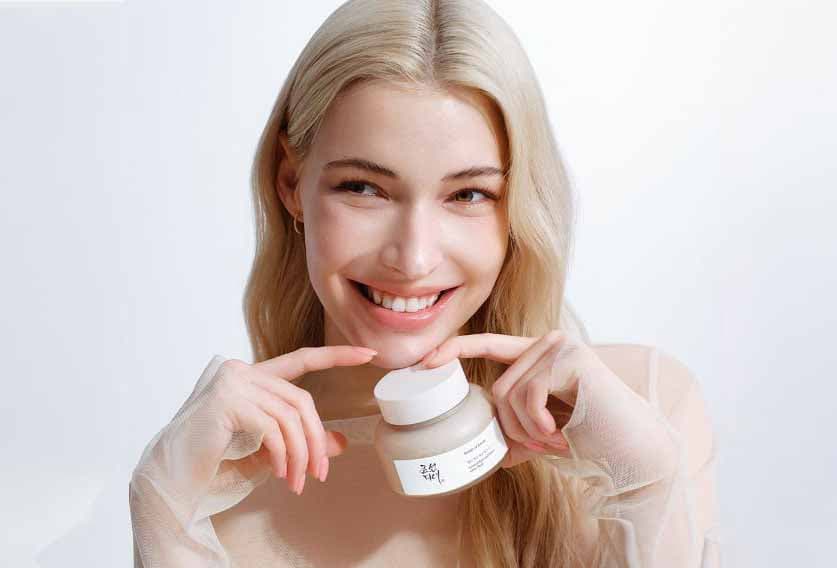 아마존에서 없어서 못판다는 '조선미녀'와 '마녀공장'