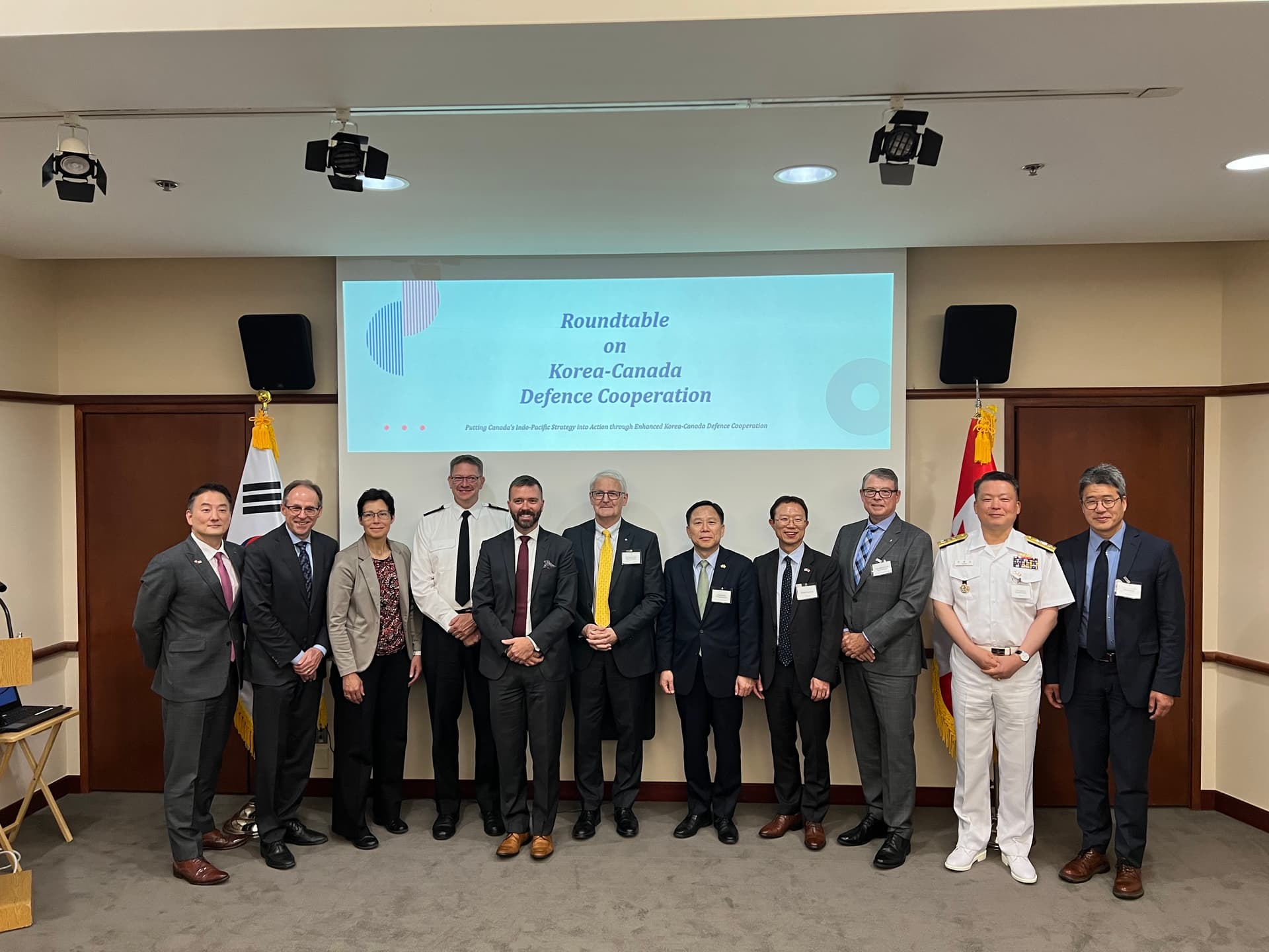 주캐나다대사관 '한·캐 국방 협력 라운드 테이블' 개최