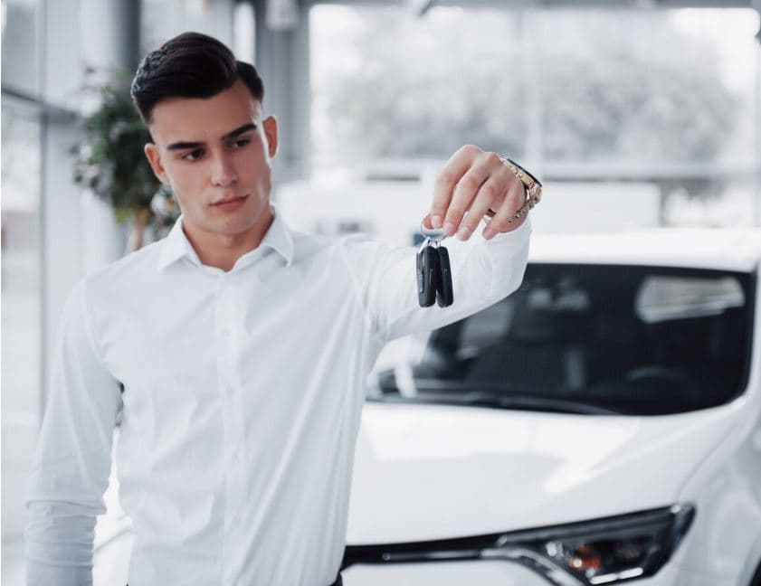 토론토서 차 몰려면 월 1,600달러 있어야