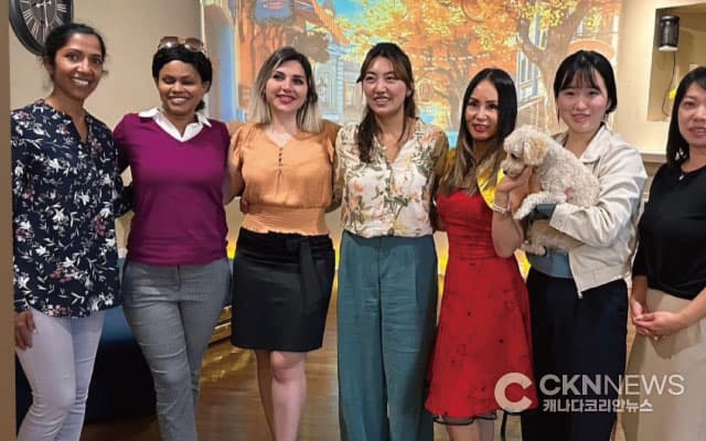 스텔라 송 하우스 콘서트 "사랑이 가득한 가을" 성료