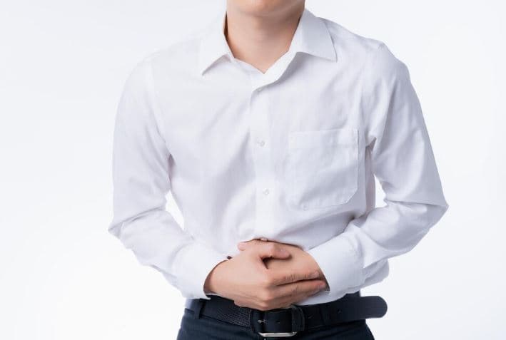 "변비라고 배 누르지 마세요" 대장 게실염 주의