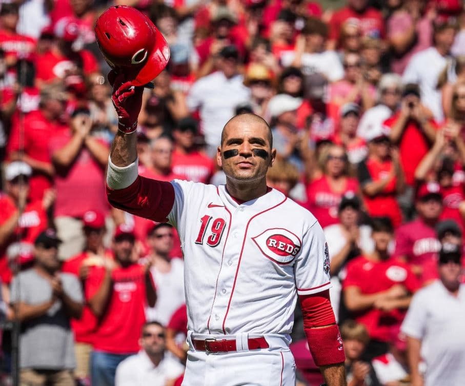 캐나다 품으로 돌아온 야구영웅 '조이 보토'