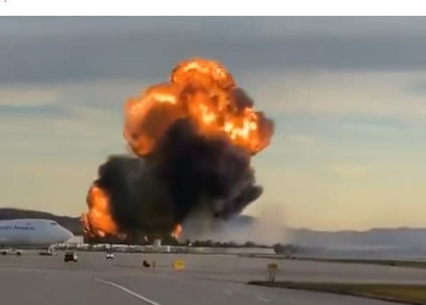 美 켄터키 UPS 화물기 이륙 직후 추락 폭발… 최소 7명 사망