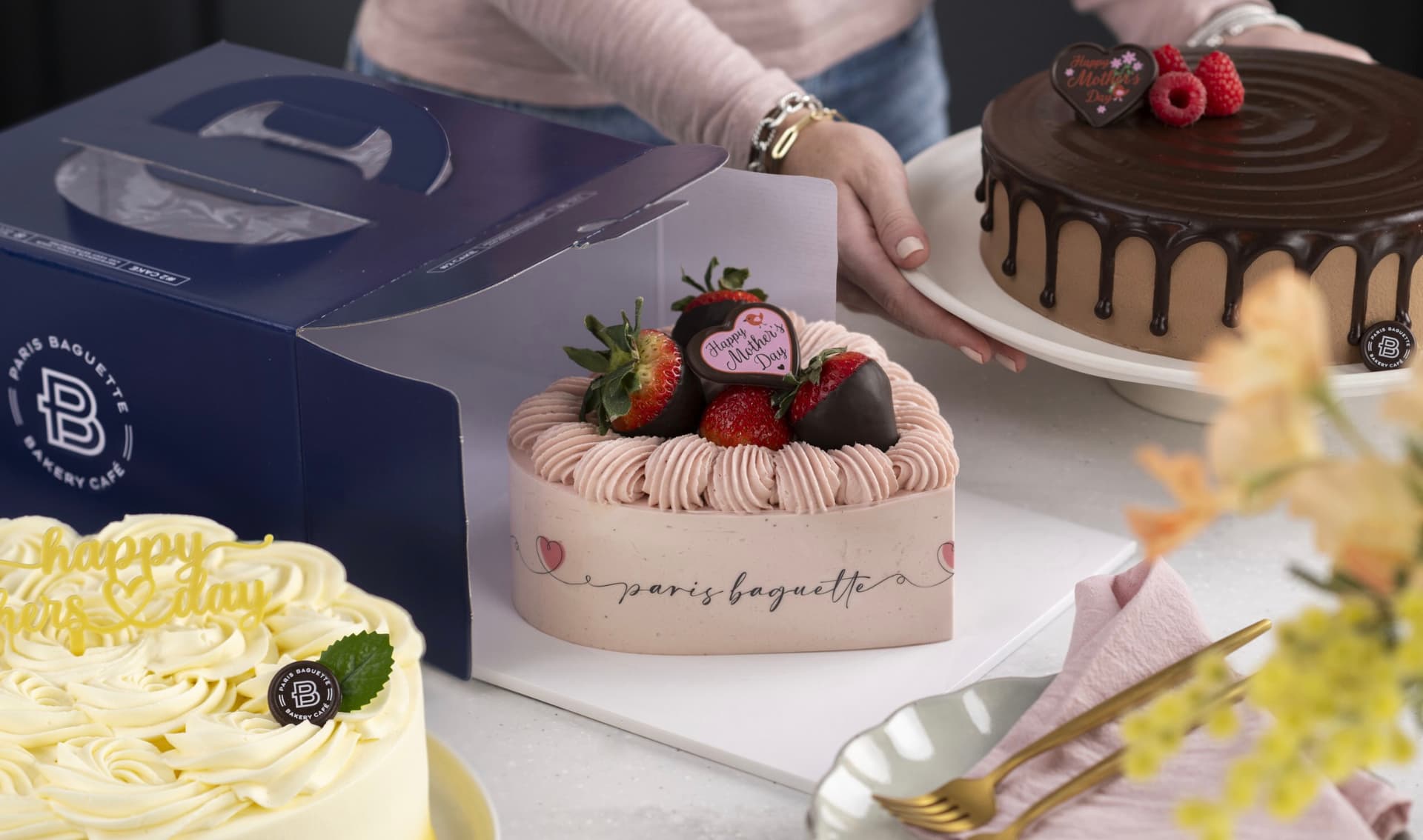 파리바게뜨 캐나다 '가정의달 특별케이크' 출시