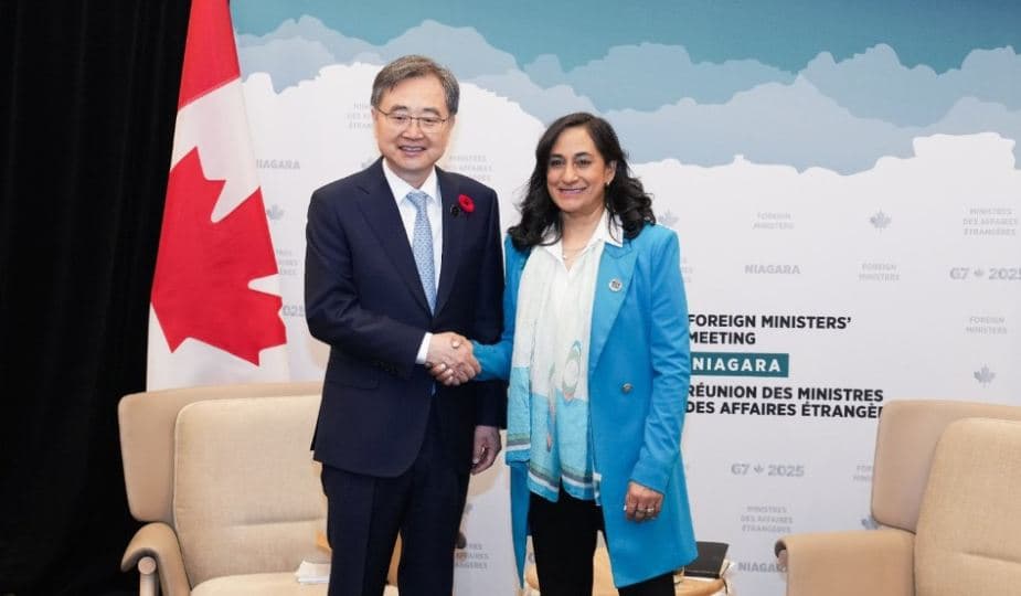 한국-캐나다 ‘방위 협정’ 체결… 잠수함 수주 9부 능선 넘나