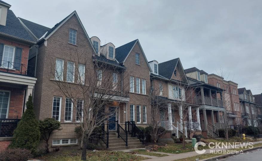 깜빡하면 3만달러 세금폭탄? … 토론토 ‘빈집세’ 신고 마감 임박