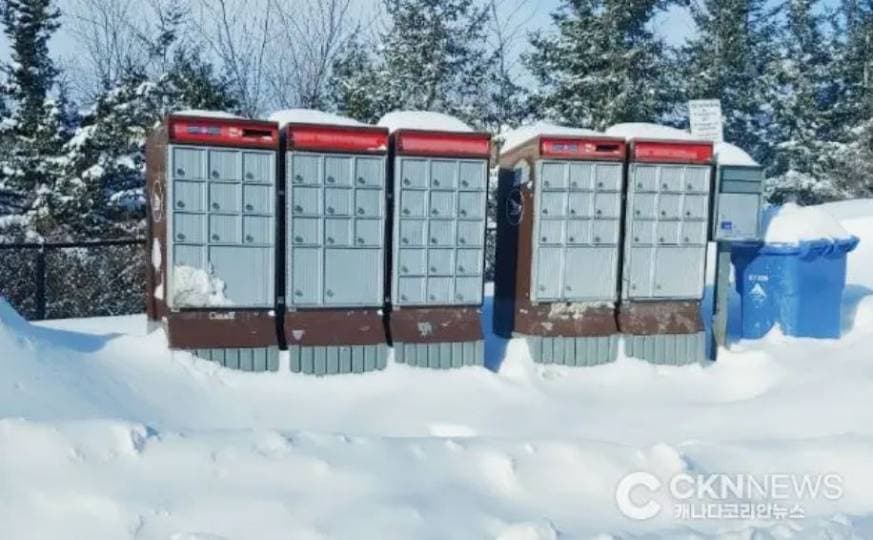 캐나다우체국 “눈 치워달라” 경고 … GTA 우편배송 차질