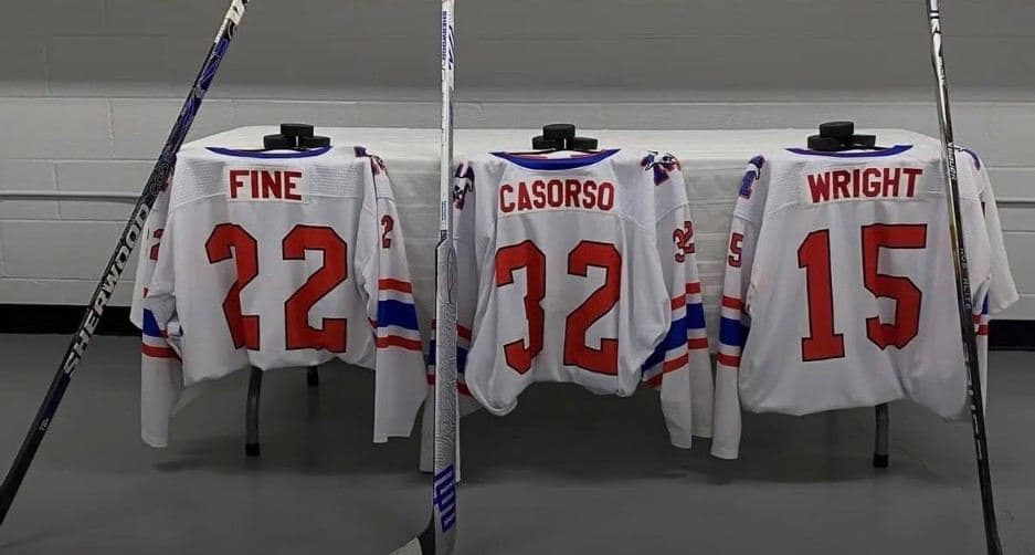 캐나다 주니어 하키팀 10대 선수 3명 … 교통사고 참변