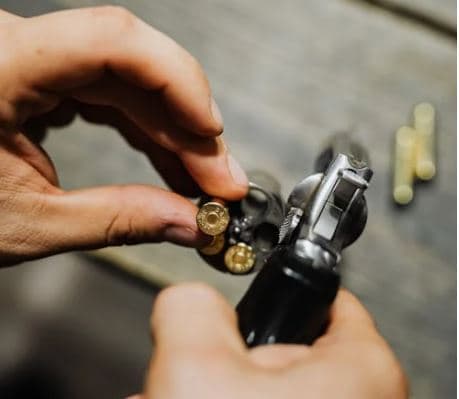 토론토, 총기 안전지대 아냐' …총격 사건 74% 급증