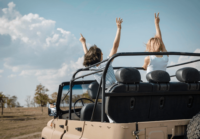 캐나다 주민 57% "여행은 비행기보다 차가 좋아"