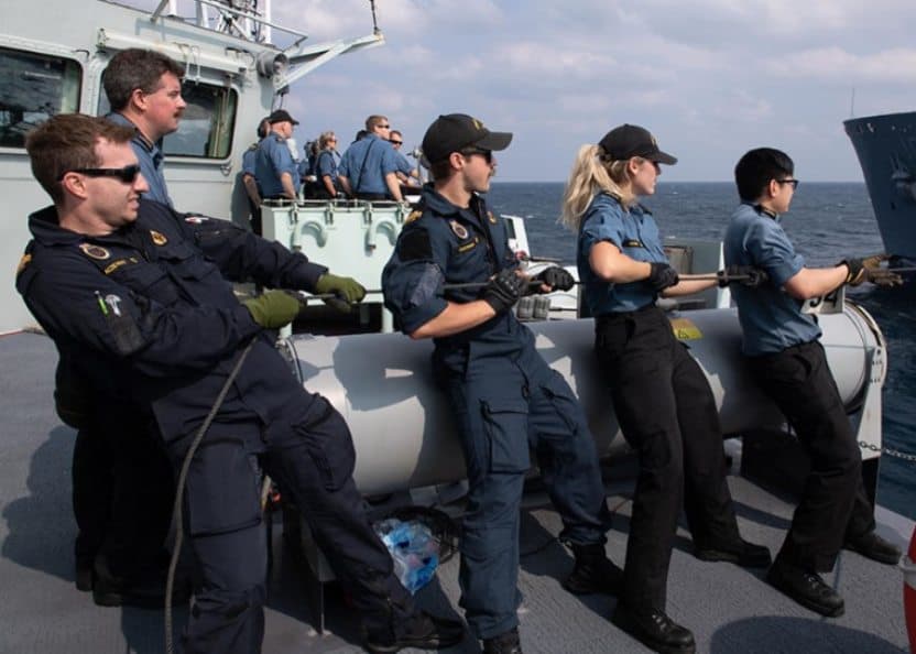 캐나다 해군, ‘1년 체험 프로그램’ 인기…연봉 4만 달러 제공