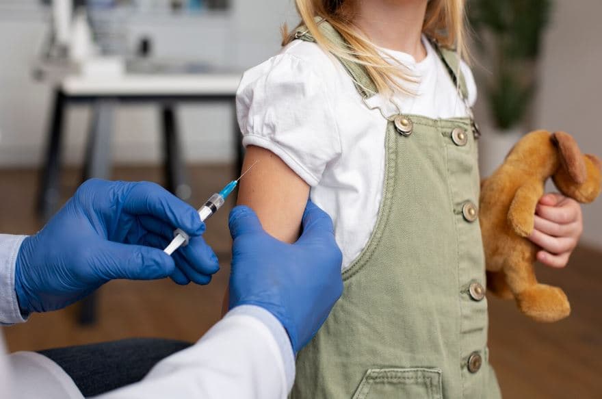 온주, 28일(월)부터 COVID-19, 독감 백신 무료 접종 실시