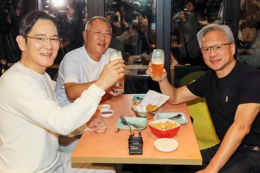 삼성 이재용·현대 정의선·엔비디아 젠슨 황, "깜짝 치맥 회동"